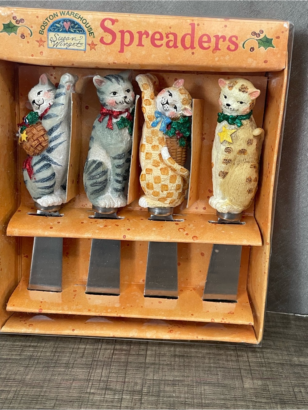 Vintage Boston Warehouse Christmas Cat Spreader Knife Set Susan Winget 4pc New